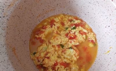 寶貝輔食~西紅(hóng)柿雞蛋湯